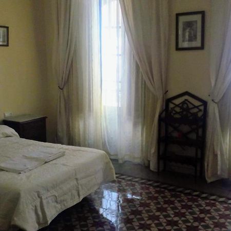 Apartamentos Jp Fregenal Fregenal de la Sierra Bagian luar foto