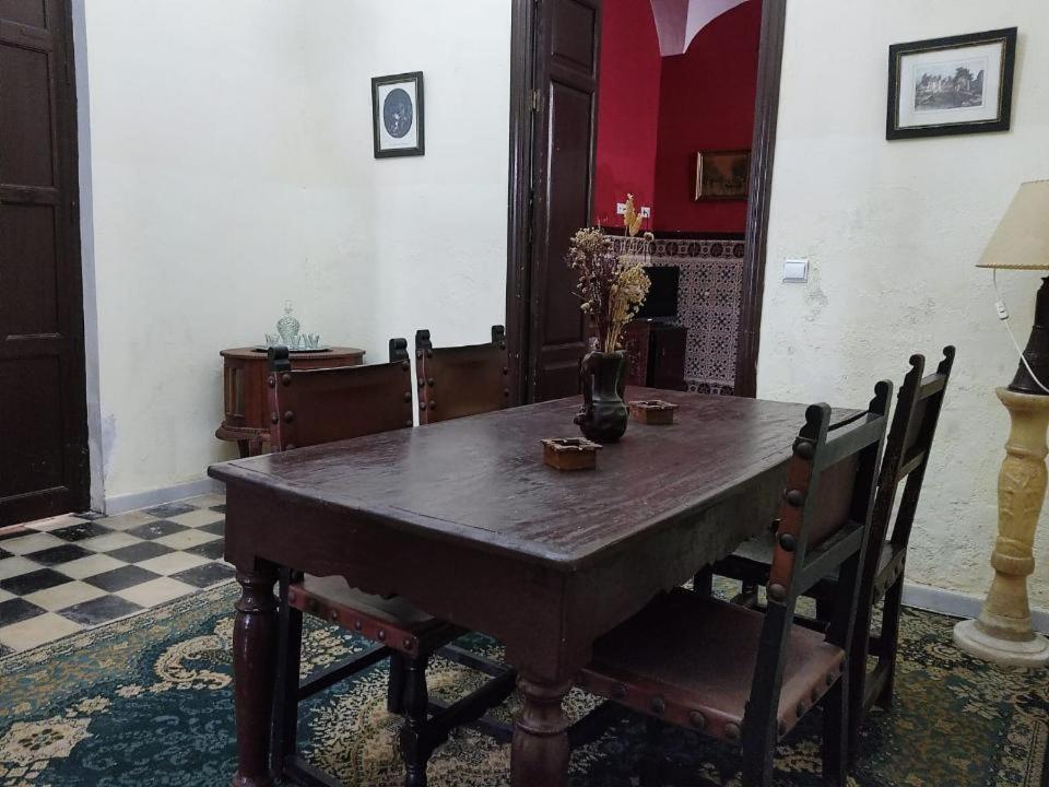 Apartamentos Jp Fregenal Fregenal de la Sierra Bagian luar foto